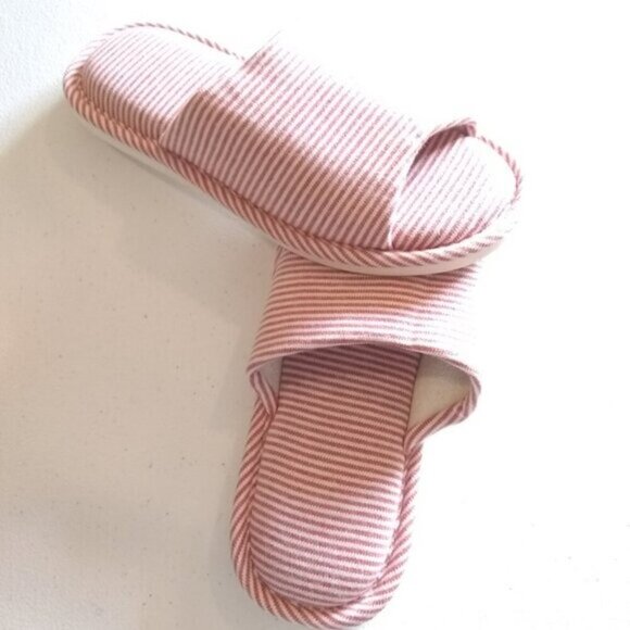 NWOT! Women's House Bath Slippers - Pink & White Stripes - S app 9.5" Length - Picture 2 of 8